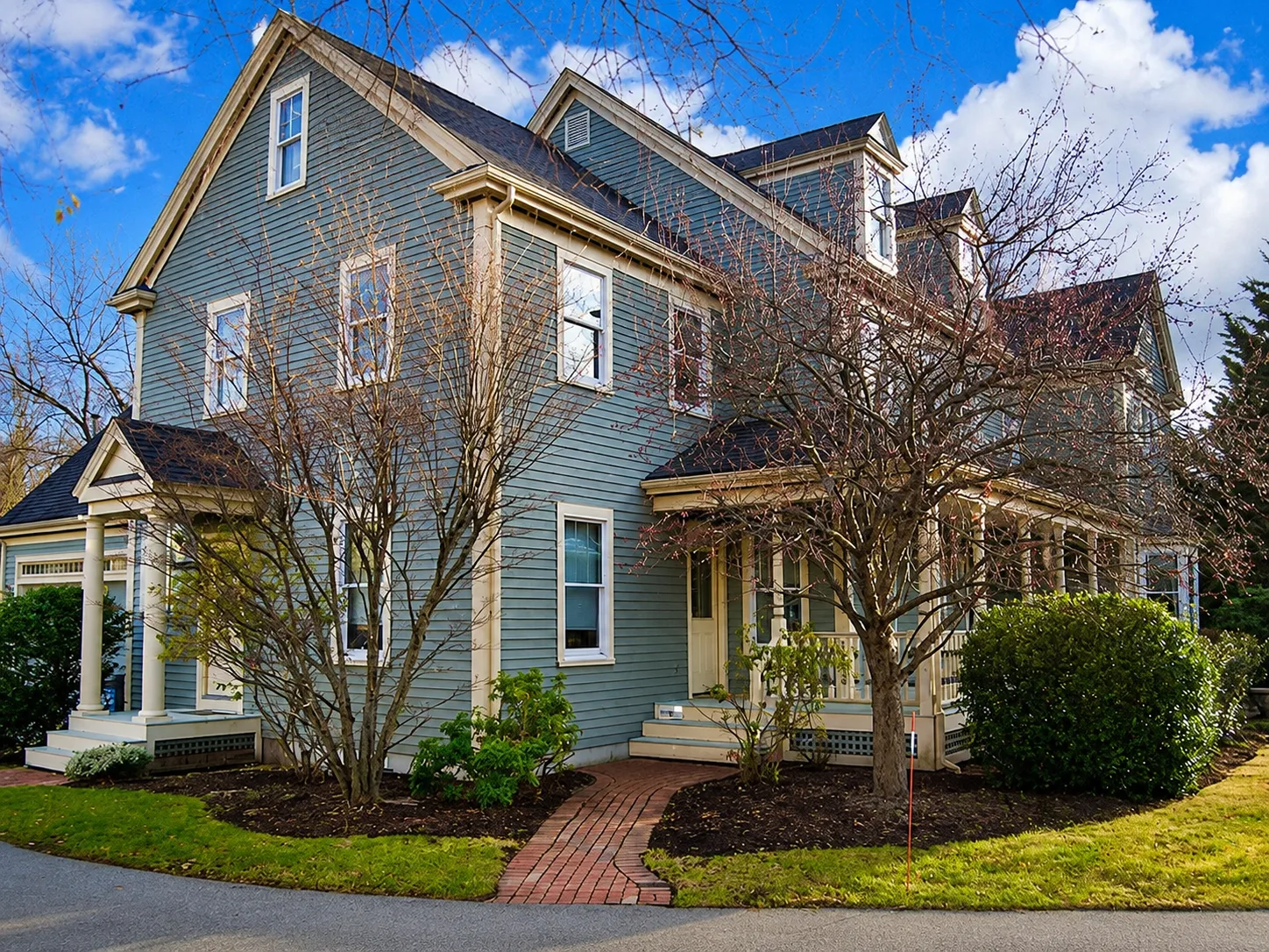 Exterior of Tharros House in Lexington, Massachusetts